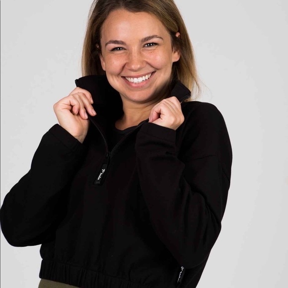 P'tula Sweaters - P’tula Mara Scrunch Sweatshirt